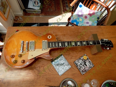 Keith-Richards 1959 Les-Paul Guitar - under scrutiny for Guitar and Bass Magazine